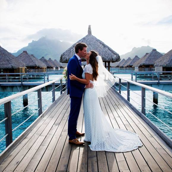 Meet your Posher, Crystal - Picture 1 of 1